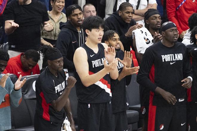 乐鱼app-波特兰开拓者训练开放日，今晚官宣签约引欢呼，意大利杯在即，纪律约束更严格的简单介绍-乐鱼app